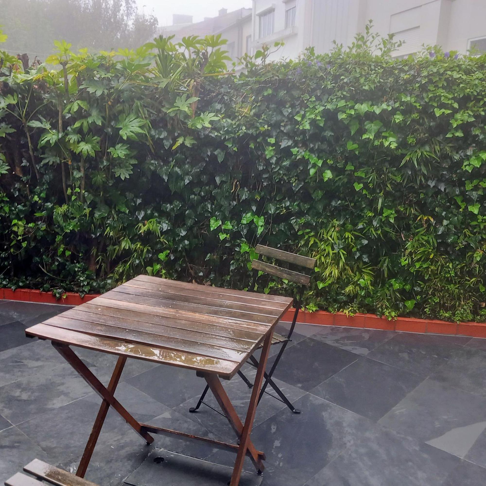 Apartment With Private Garden Porto Kültér fotó