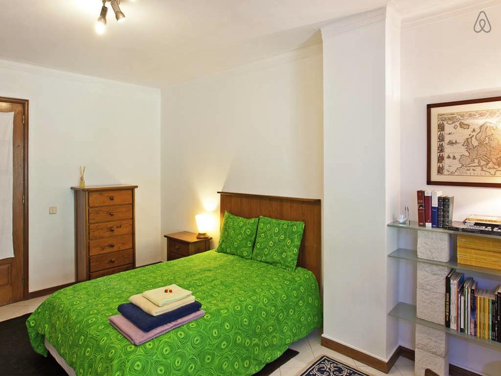 Apartment With Private Garden Porto Kültér fotó