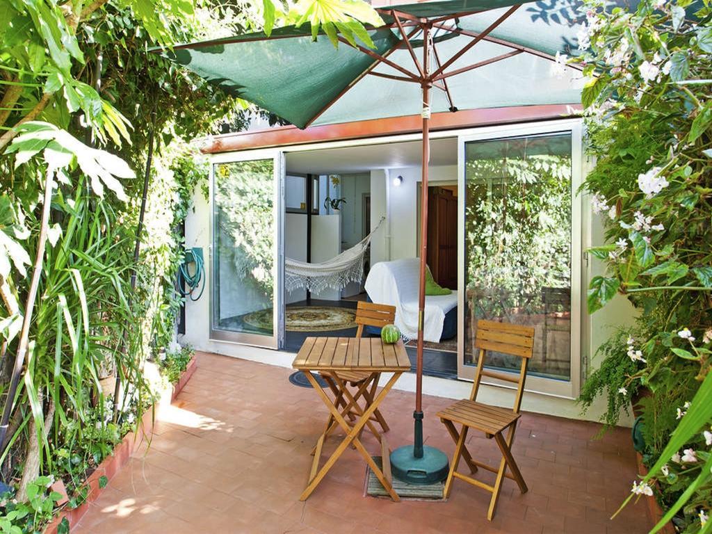 Apartment With Private Garden Porto Kültér fotó